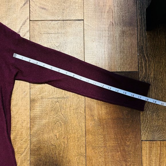 Ever New Wine Coloured Loose Fit Wool Turtleneck Sweater, Size S - Picture 8 of 12